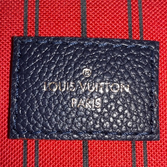 Authentic Louis Vuitton Pochette Metis in Marine Rouge Empriente Leather. EUC - Picture 6 of 16